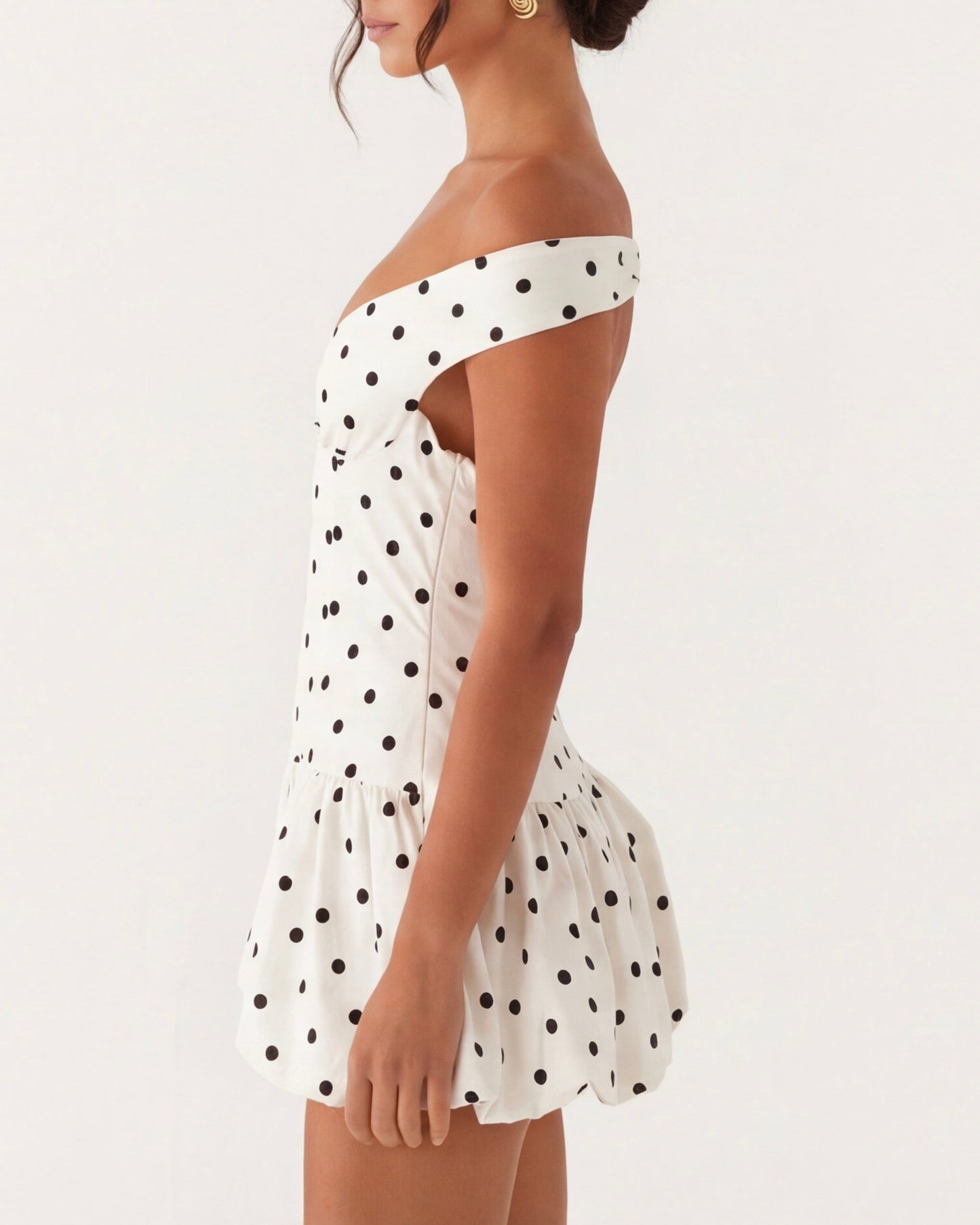 Vestido corto de Lunares