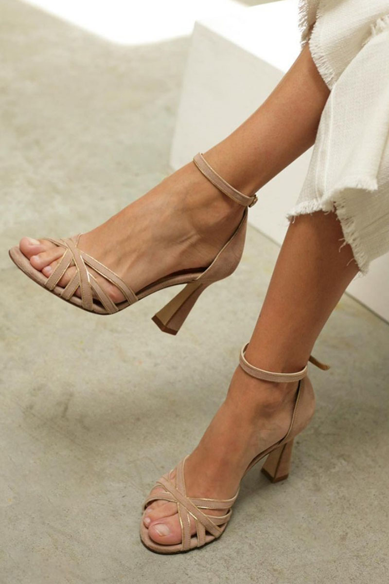 Marona | Sandalias de patchwork con punta redonda y tacón fino